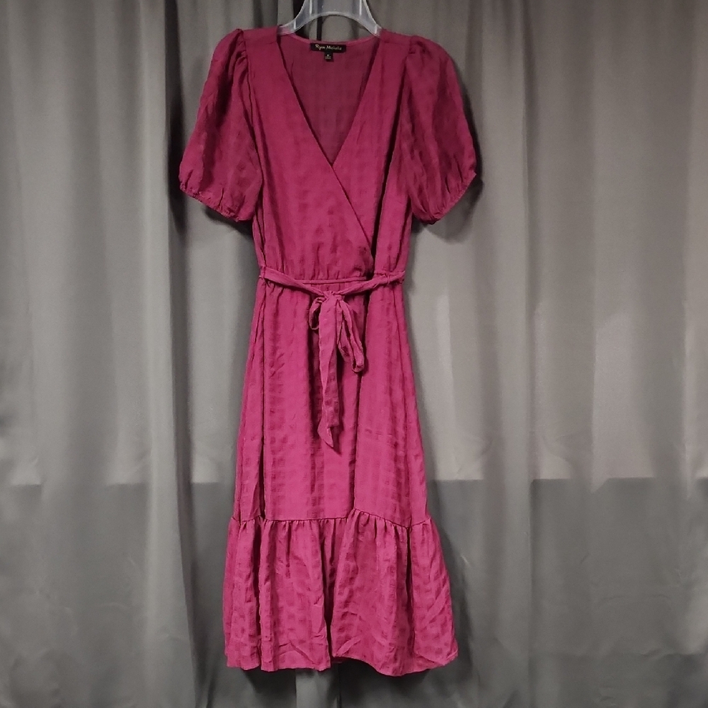 Chic Magenta Wrap Midi Dress
